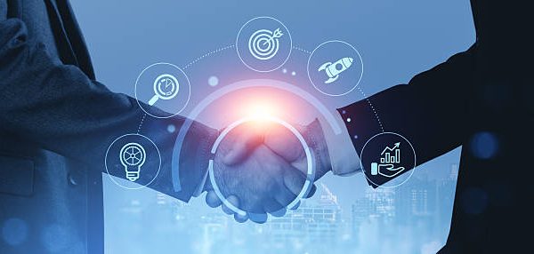 How Consultants Join High-Value Development Projects Through Strategic Partnerships